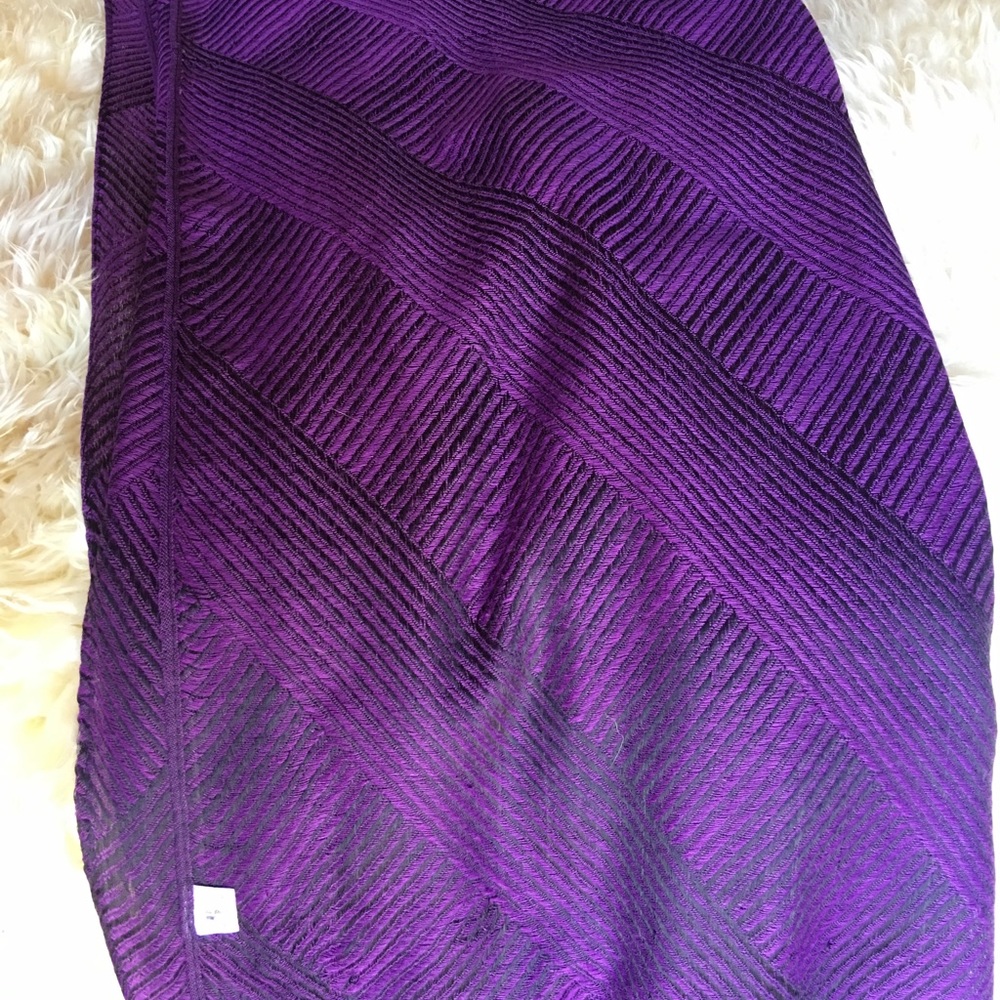 scarf - Picture 3 of 4